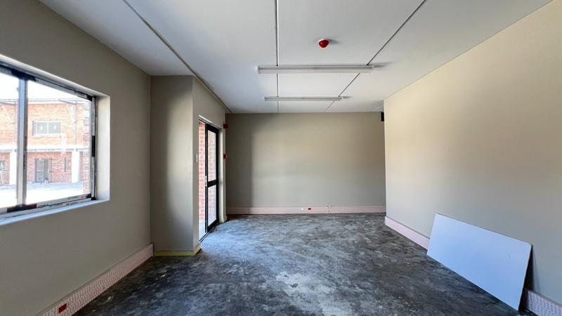 Commercial Property for Sale in Killarney Gardens Western Cape